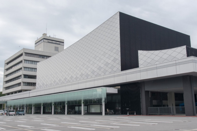 富山県民会館